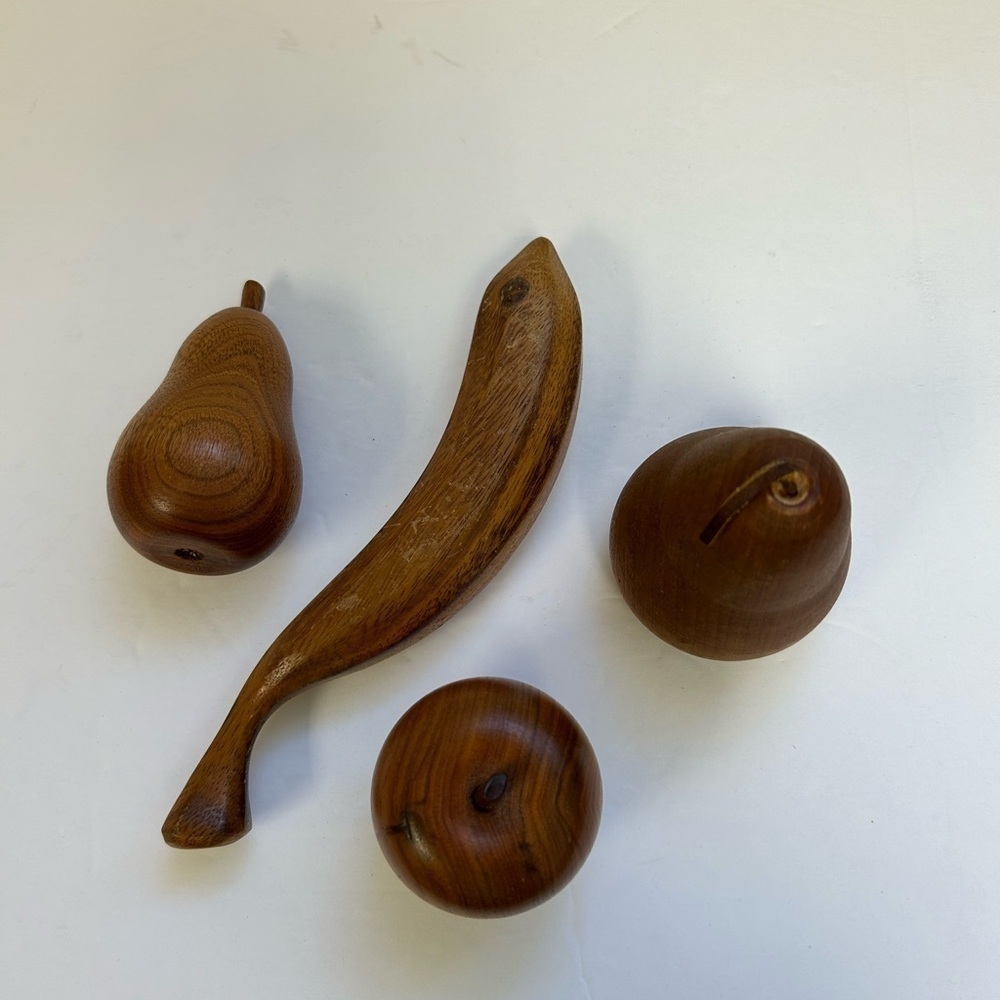MCM, small wood fruit set/ apple/ banana/ 2 pears